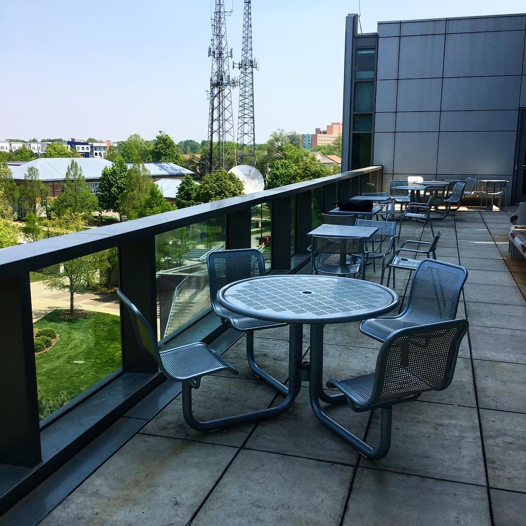 A sunny rooftop terrace on the Illinois campus